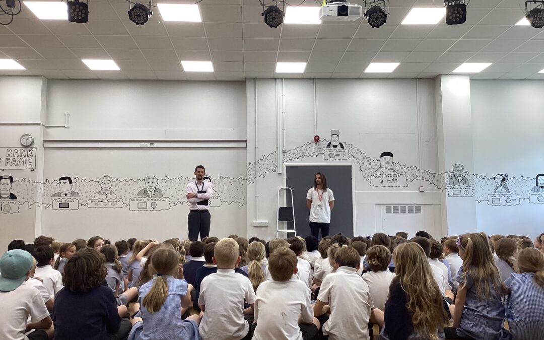 Dave Draws visits Gorsey Bank and answers pupils’ burning questions about the new mural